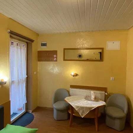 Bed & Breakfast Pracownicze 3*