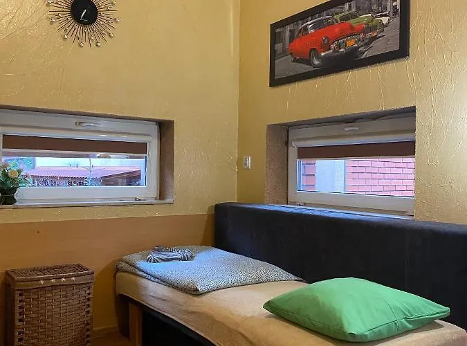 Bed & Breakfast Pracownicze 3*